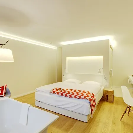 호텔 Smartcity Designhotel 4*